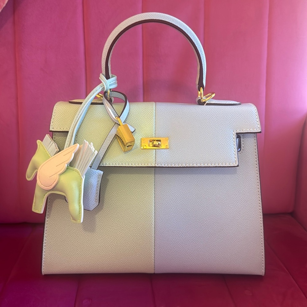 Two tone Kelly style handle bag.